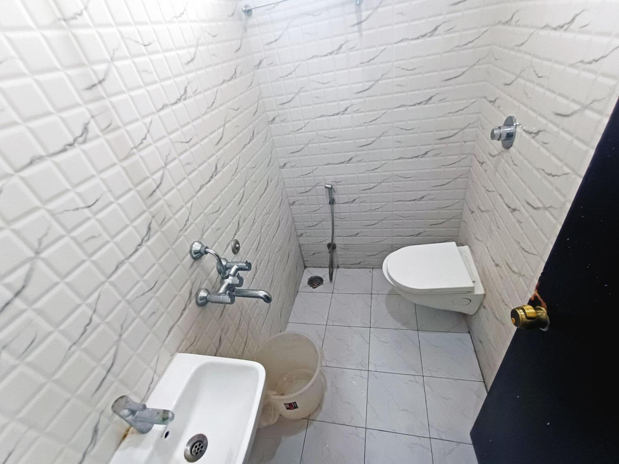 Chikmagalūr Mg Residency酒店 外观 照片